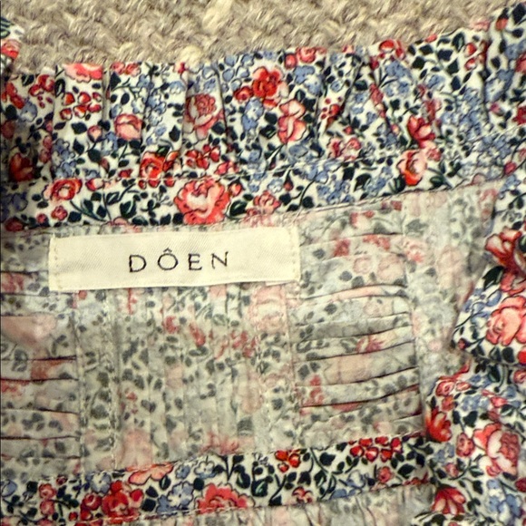 Doen Francis Floral Puff Sleeve Blouse - Picture 3 of 6